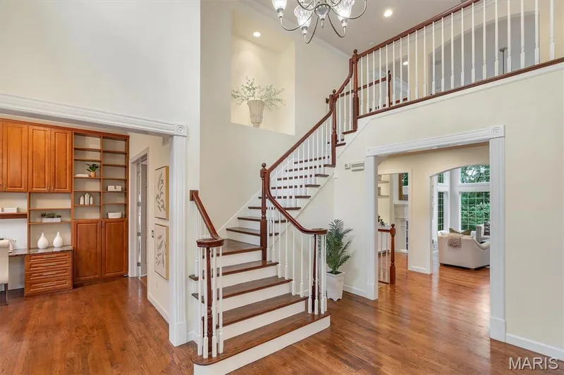 17 West Drive, Chesterfield, MO 63017 — listing photo 5 of 73