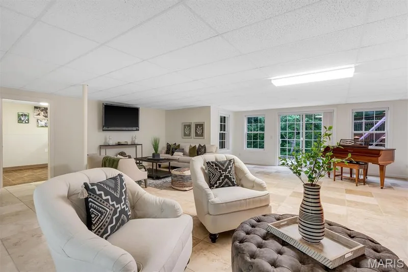 17 West Drive, Chesterfield, MO 63017 — listing photo 38 of 73