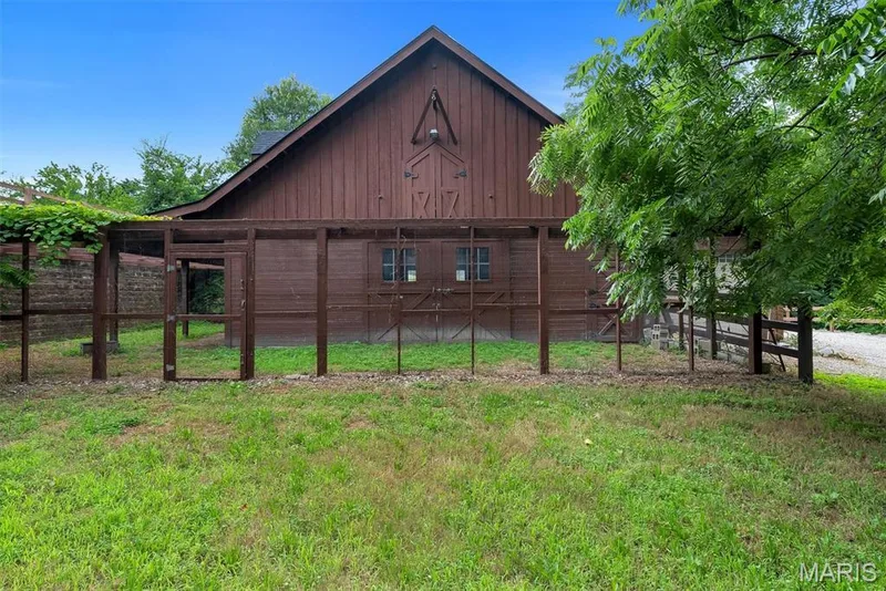 17 West Drive, Chesterfield, MO 63017 — listing photo 56 of 73