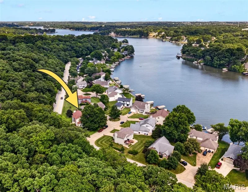 110 Antoinette Terrace, Lake St. Louis, MO 63367 — listing photo 6 of 51