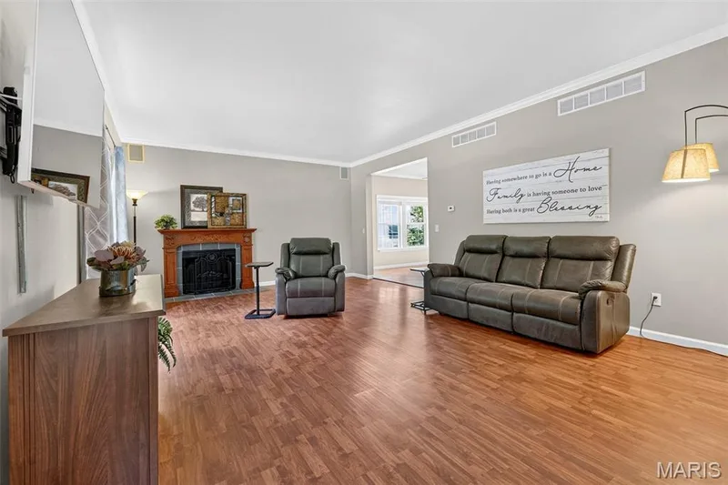 110 Antoinette Terrace, Lake St. Louis, MO 63367 — listing photo 24 of 51