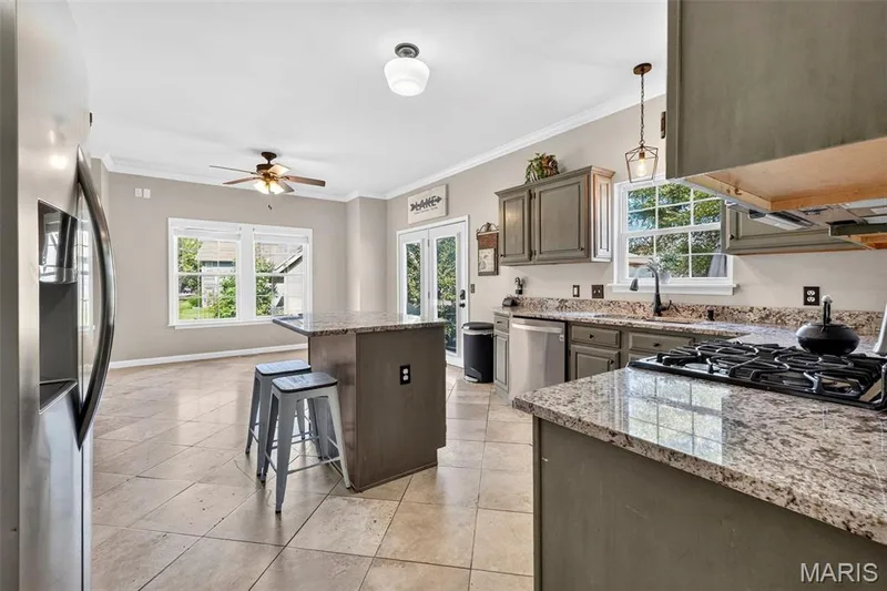 110 Antoinette Terrace, Lake St. Louis, MO 63367 — listing photo 19 of 51