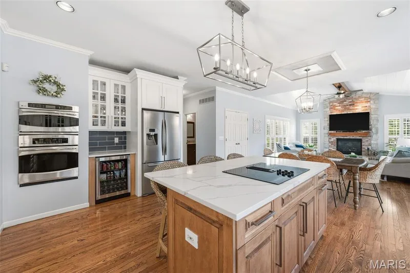 208 Kings Mill Court, Dardenne Prairie, MO 63368 — listing photo 20 of 98
