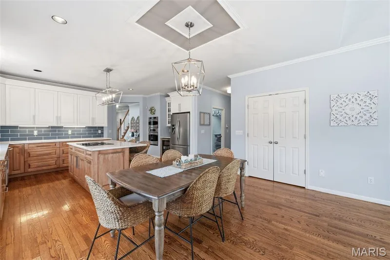 208 Kings Mill Court, Dardenne Prairie, MO 63368 — listing photo 26 of 98