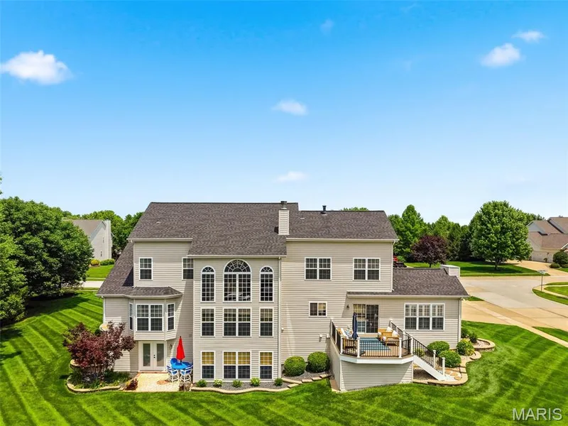 208 Kings Mill Court, Dardenne Prairie, MO 63368 — listing photo 3 of 98