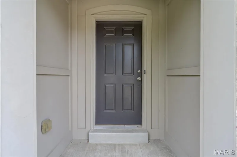 Please come in and let me show you all of the wonderful upgrades — 508 Newkirk Circle, St Peters, MO 63303