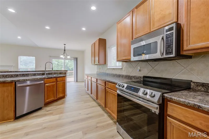 Convenient work space. The kitchen offers a brand new Refrigerator — 508 Newkirk Circle, St Peters, MO 63303