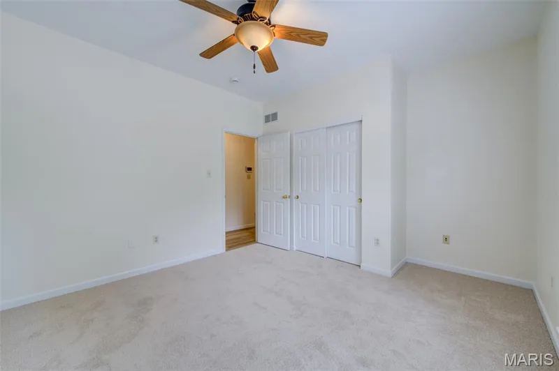 Another view of the 2nd Main Level Bedroom — 508 Newkirk Circle, St Peters, MO 63303