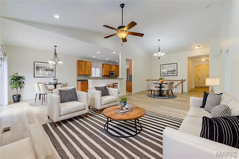 508 Newkirk Circle, St Peters, MO 63303 — listing photo 10 of 52