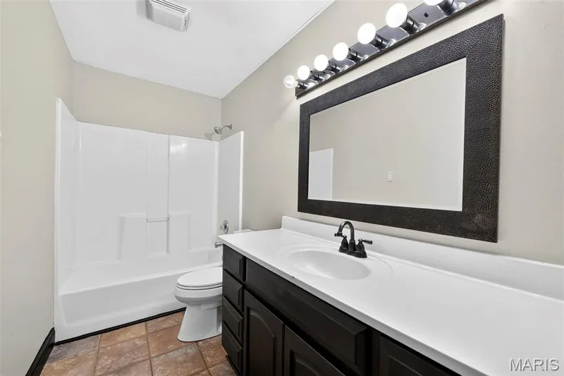 711 Montbrook Drive, O'Fallon, MO 63366 — listing photo 24 of 28