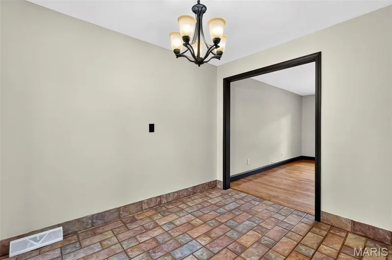 711 Montbrook Drive, O'Fallon, MO 63366 — listing photo 13 of 28