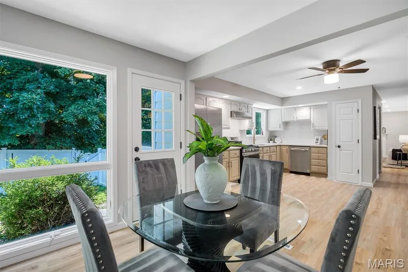 343 Ridge Trail Drive, Chesterfield, MO 63017 — listing photo 12 of 64