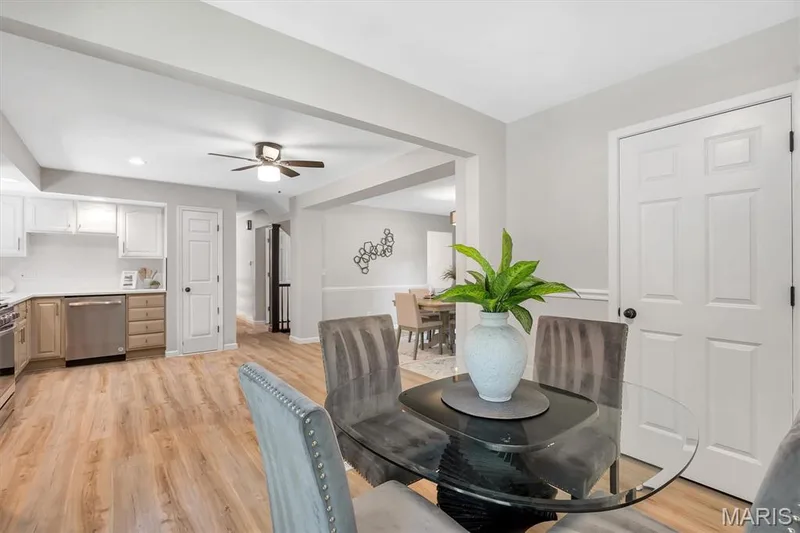 343 Ridge Trail Drive, Chesterfield, MO 63017 — listing photo 17 of 64