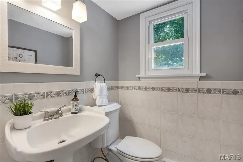 343 Ridge Trail Drive, Chesterfield, MO 63017 — listing photo 18 of 64