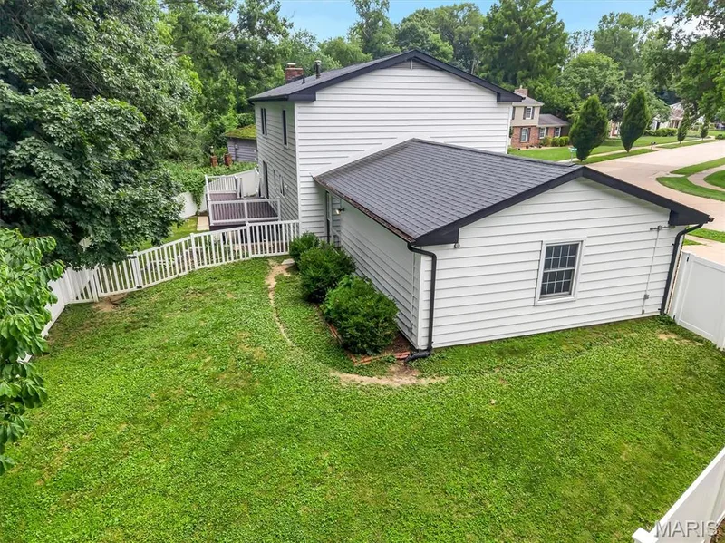 343 Ridge Trail Drive, Chesterfield, MO 63017 — listing photo 51 of 64