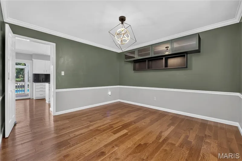 15534 Wendimill Drive, Chesterfield, MO 63017 — listing photo 6 of 48