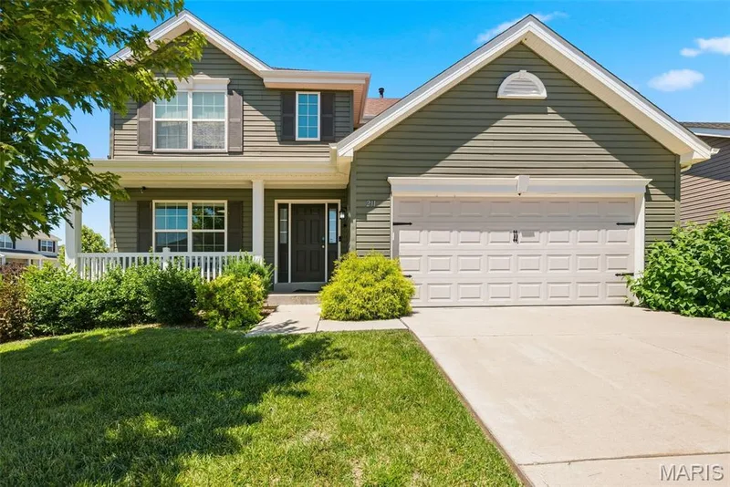211 Pearl Vista Drive, O'Fallon, MO 63366 — listing photo 2 of 48