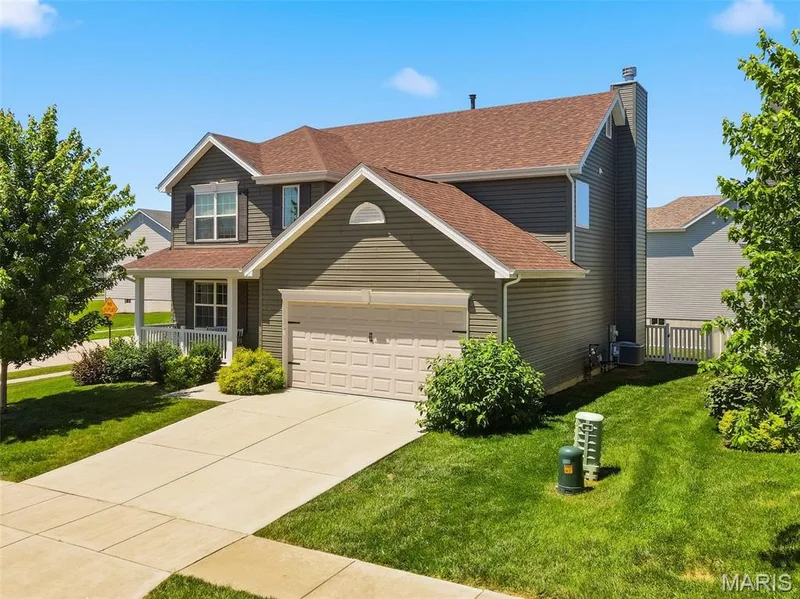 211 Pearl Vista Drive, O'Fallon, MO 63366 — listing photo 6 of 48