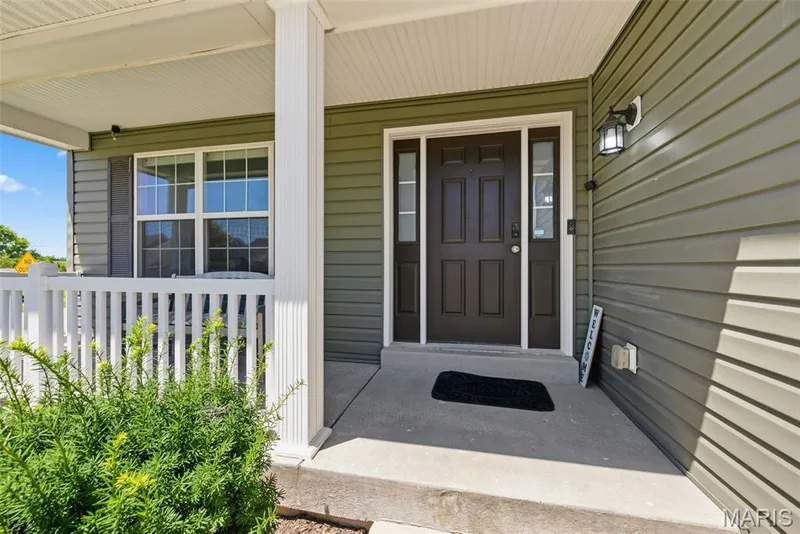 211 Pearl Vista Drive, O'Fallon, MO 63366 — listing photo 8 of 48