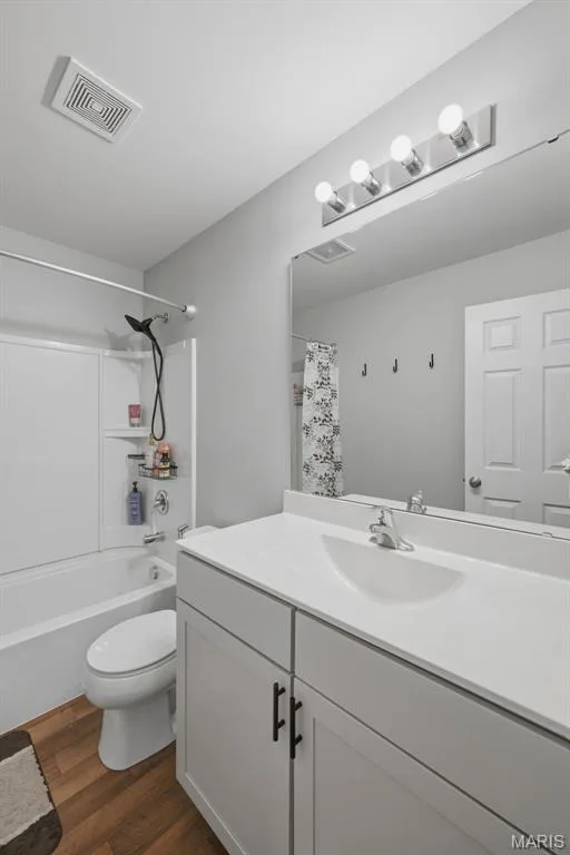 211 Pearl Vista Drive, O'Fallon, MO 63366 — listing photo 38 of 48