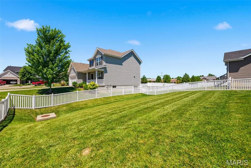 211 Pearl Vista Drive, O'Fallon, MO 63366 — listing photo 46 of 48