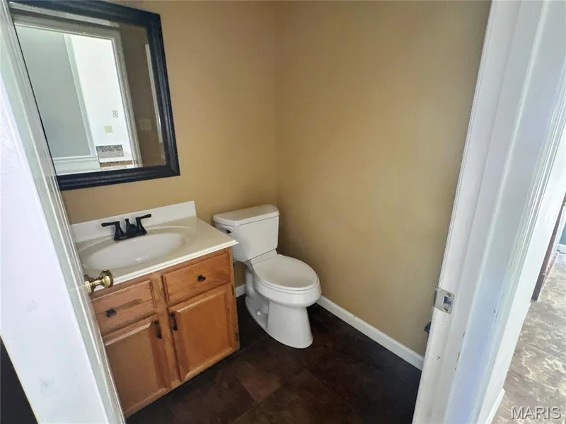 7377 Little Oaks Drive, O'Fallon, MO 63368 — listing photo 15 of 26