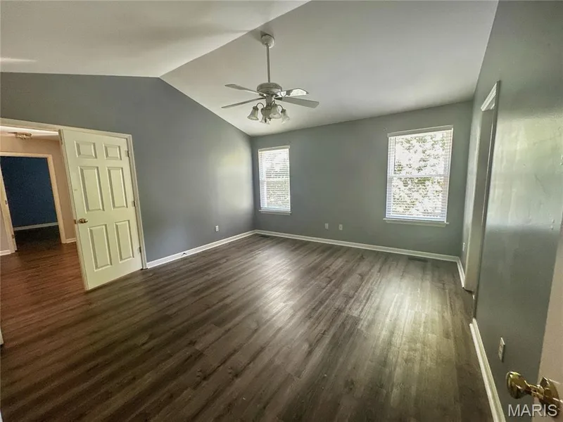 7377 Little Oaks Drive, O'Fallon, MO 63368 — listing photo 18 of 26
