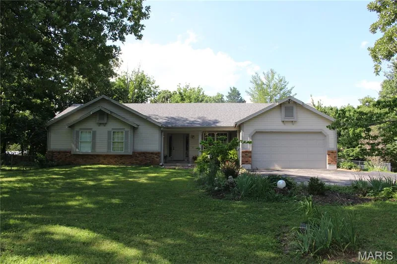 3877 Highway D, Defiance, MO 63341 — listing photo 5 of 37