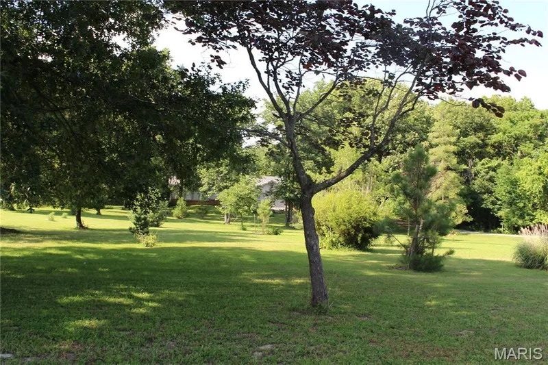 3877 Highway D, Defiance, MO 63341 — listing photo 35 of 37