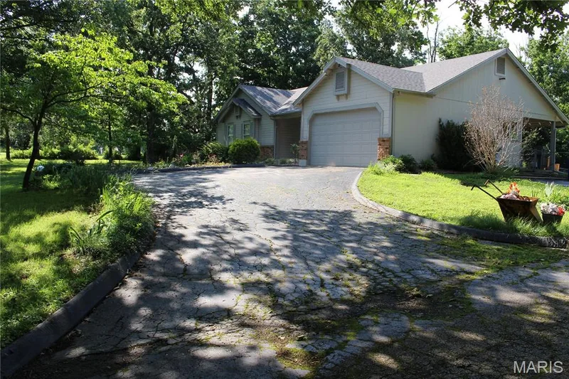3877 Highway D, Defiance, MO 63341 — listing photo 37 of 37