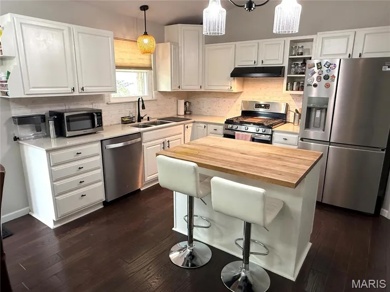 174 Stage Coach Landing Drive, O'Fallon, MO 63376 — listing photo 6 of 27