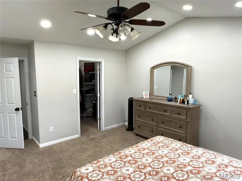 174 Stage Coach Landing Drive, O'Fallon, MO 63376 — listing photo 10 of 27