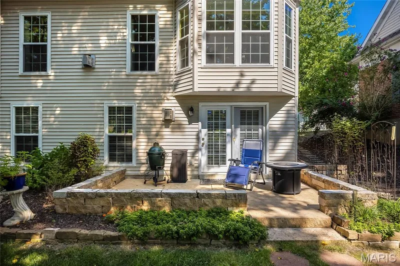 1049 Cambridge Way Drive, Chesterfield, MO 63017 — listing photo 29 of 37