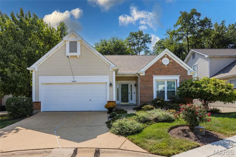 1049 Cambridge Way Drive, Chesterfield, MO 63017 — listing photo 37 of 37