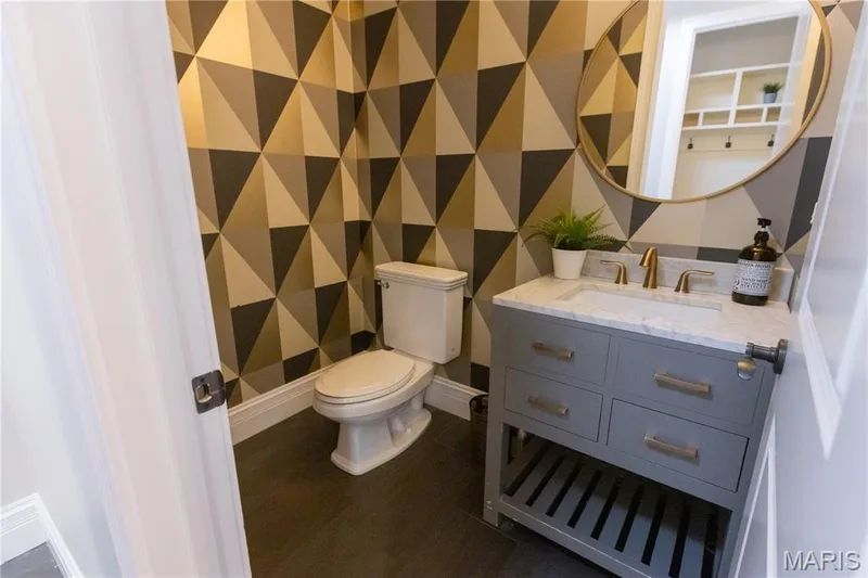 Powder Room — 220 Woodcliffe Place Drive, Chesterfield, MO 63005
