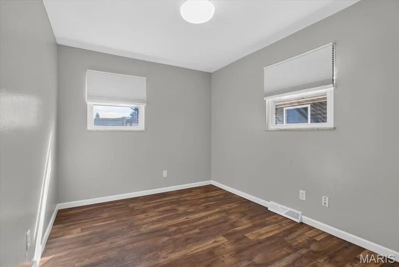 916 N Main Street, O'Fallon, MO 63366 — listing photo 18 of 40