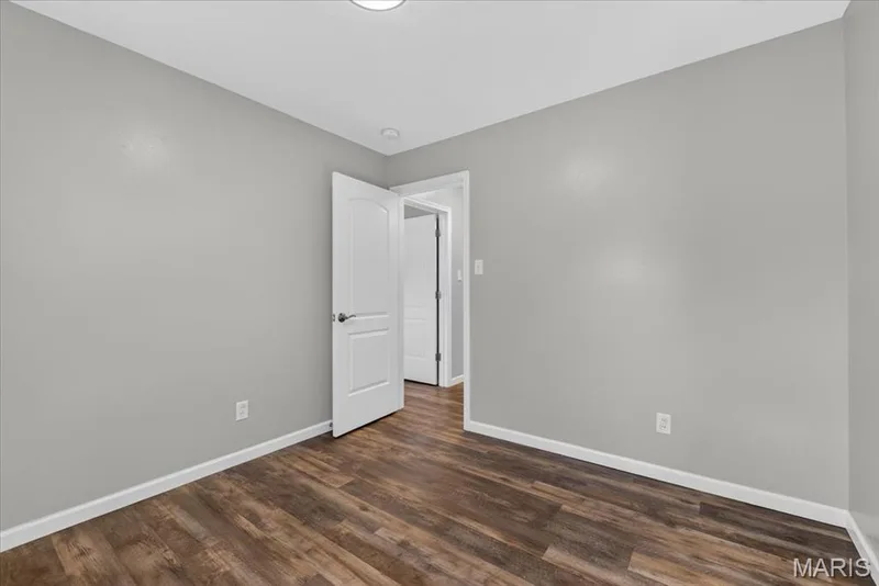 916 N Main Street, O'Fallon, MO 63366 — listing photo 21 of 40
