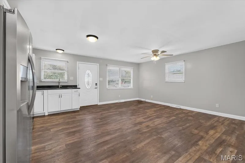 916 N Main Street, O'Fallon, MO 63366 — listing photo 24 of 40