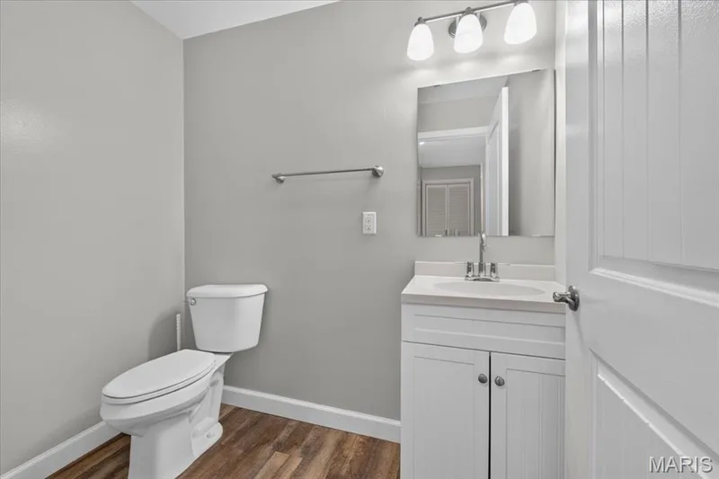 916 N Main Street, O'Fallon, MO 63366 — listing photo 31 of 40