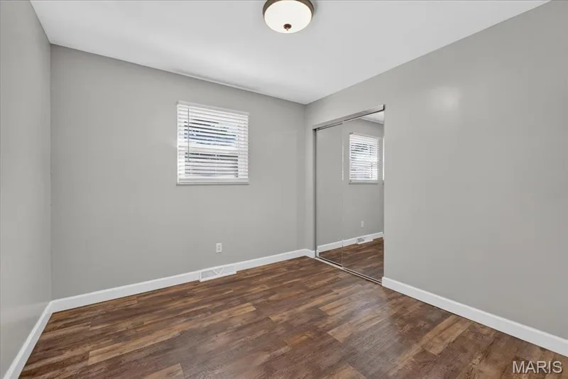 916 N Main Street, O'Fallon, MO 63366 — listing photo 33 of 40