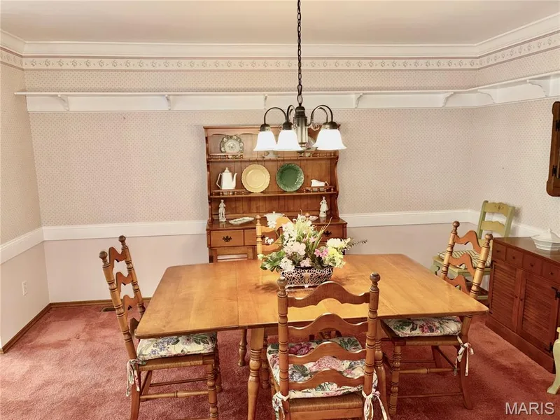 Dining Room — 15803 Harris Ridge Court, Chesterfield, MO 63017