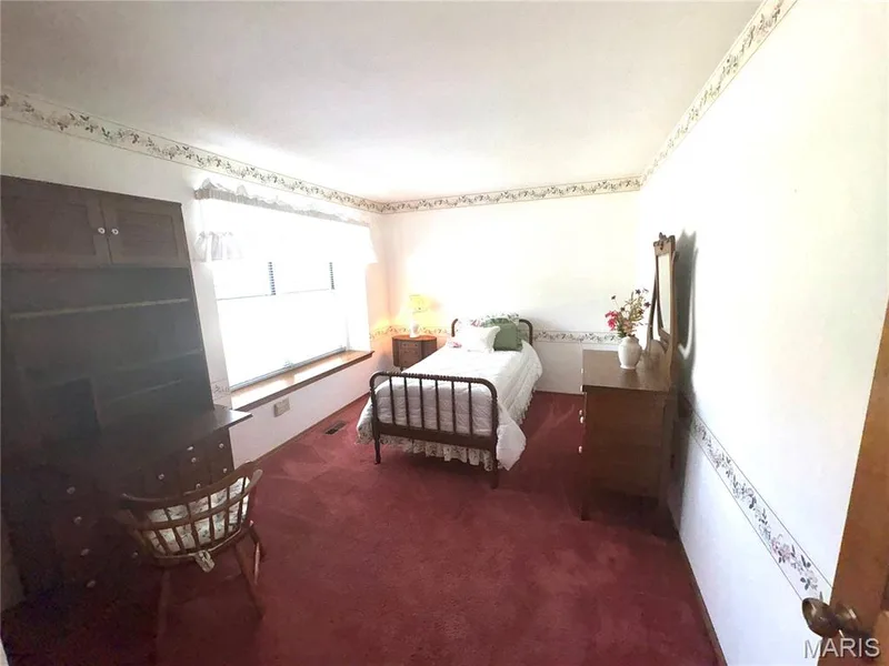 Second Bedroom — 15803 Harris Ridge Court, Chesterfield, MO 63017