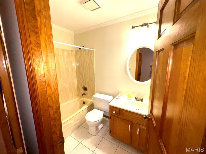 Second Full Bath — 15803 Harris Ridge Court, Chesterfield, MO 63017