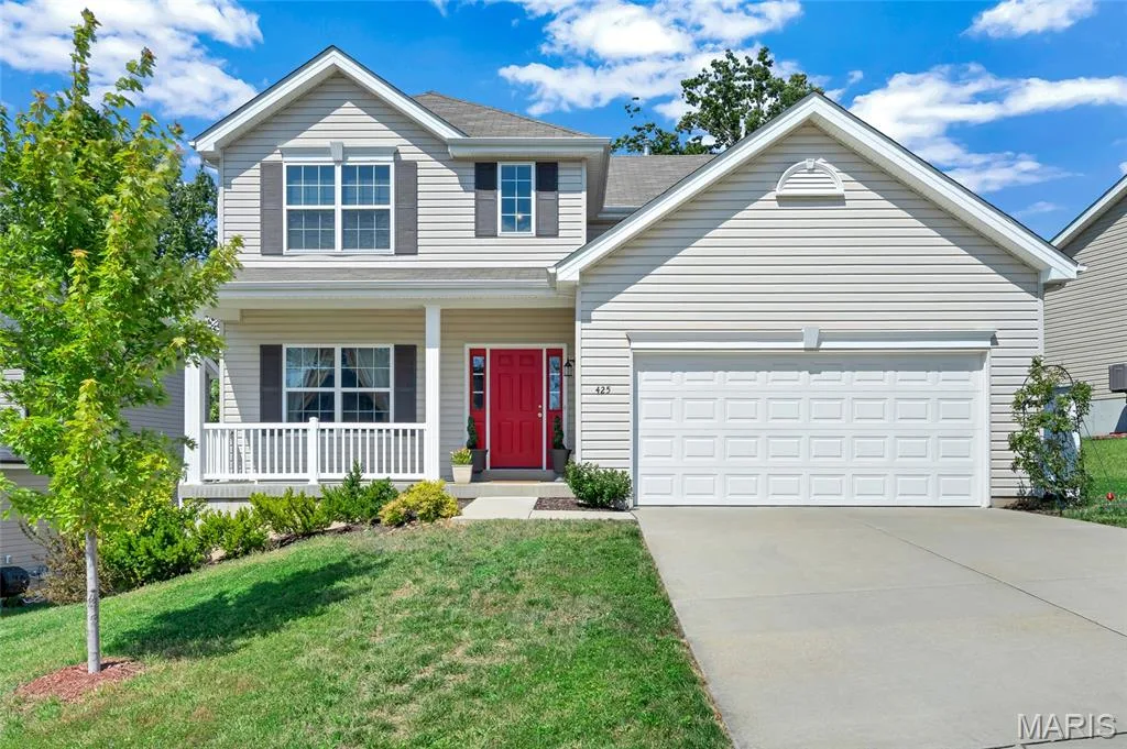 Spacious 2 Story in Brookside Forest in Wentzville School District. 4 Bedrooms/2.5 Baths. — 425 Dusty Brook Drive, O'Fallon, MO 63366