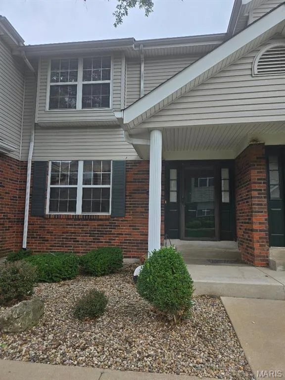 1768 S Wisteria Drive #2, St Charles, MO 63303 — listing photo 2 of 15