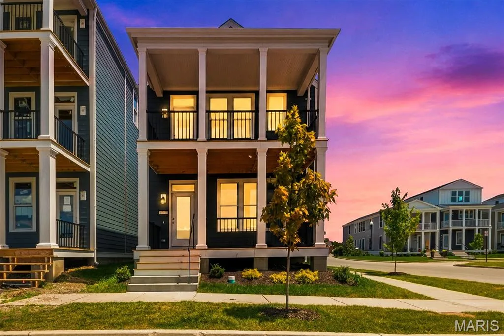 4220 Marais Temps Clair Drive, St Charles, MO 63301 — listing photo 1 of 49