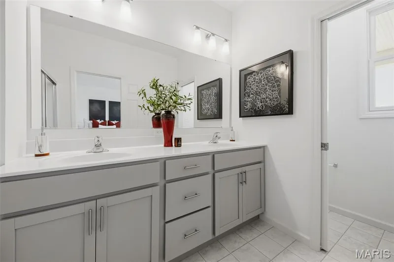 4220 Marais Temps Clair Drive, St Charles, MO 63301 — listing photo 30 of 49