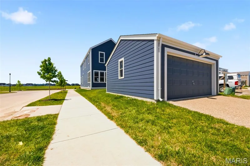 4220 Marais Temps Clair Drive, St Charles, MO 63301 — listing photo 46 of 49