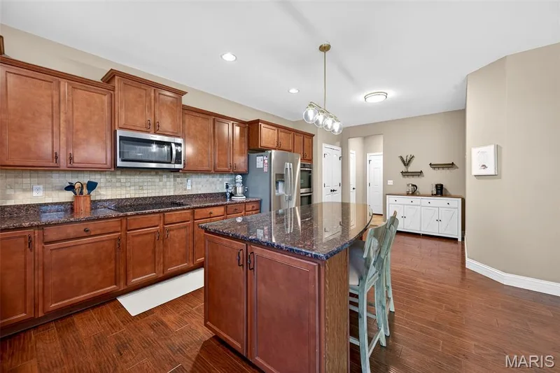 142 Tuscany Trace Drive, St Charles, MO 63303 — listing photo 13 of 42