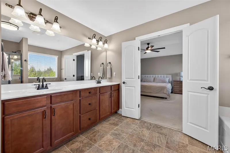 142 Tuscany Trace Drive, St Charles, MO 63303 — listing photo 20 of 42